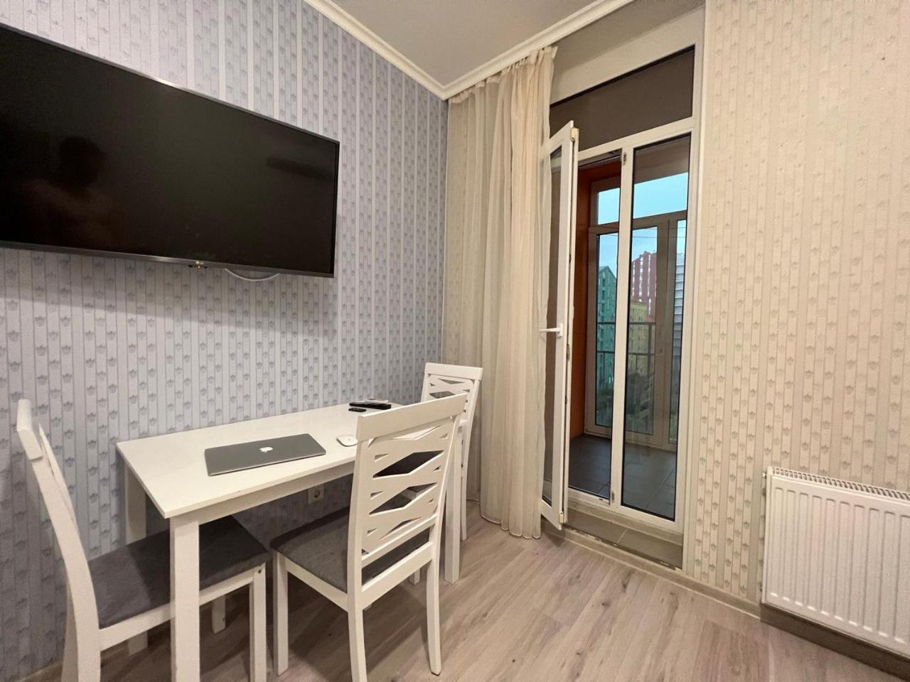 Comfort Town Kiev Bagian luar foto